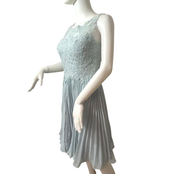 JJ’s House Cocktail Dress 4 Blue Green Lace Chiffon Pleats Sleeveless Party NWT - Picture 2 of 16